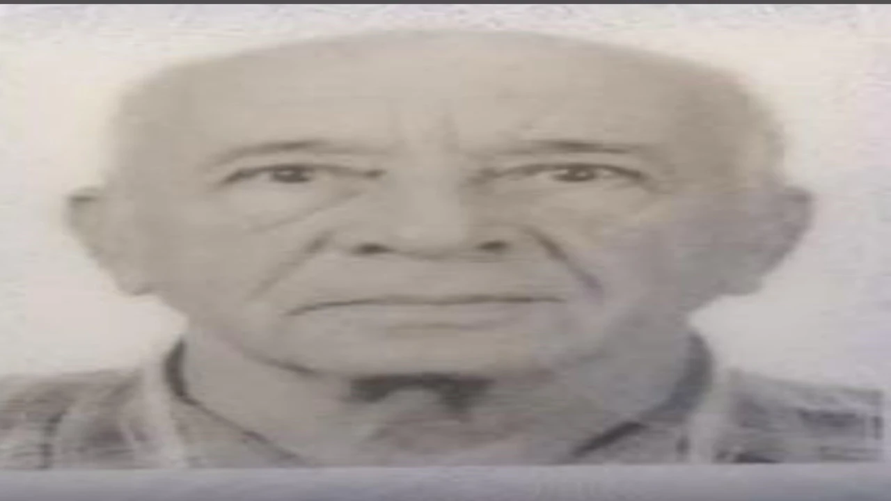 Evinin yanında yere yığılan yaşlı adam hayatını kaybetti