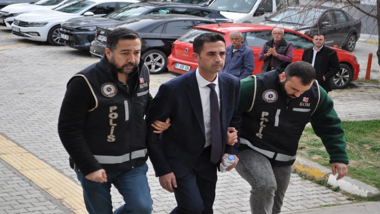 Gelendost Belediye Başkanı Mustafa Özmen adliyeye sevk edildi