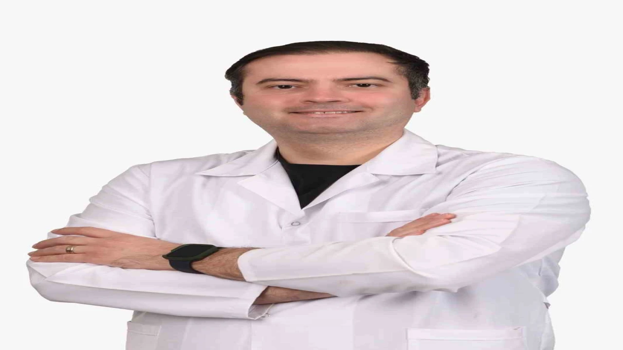 Gözlükten kurtulmanın yolları: Lazer ve implant cerrahisi