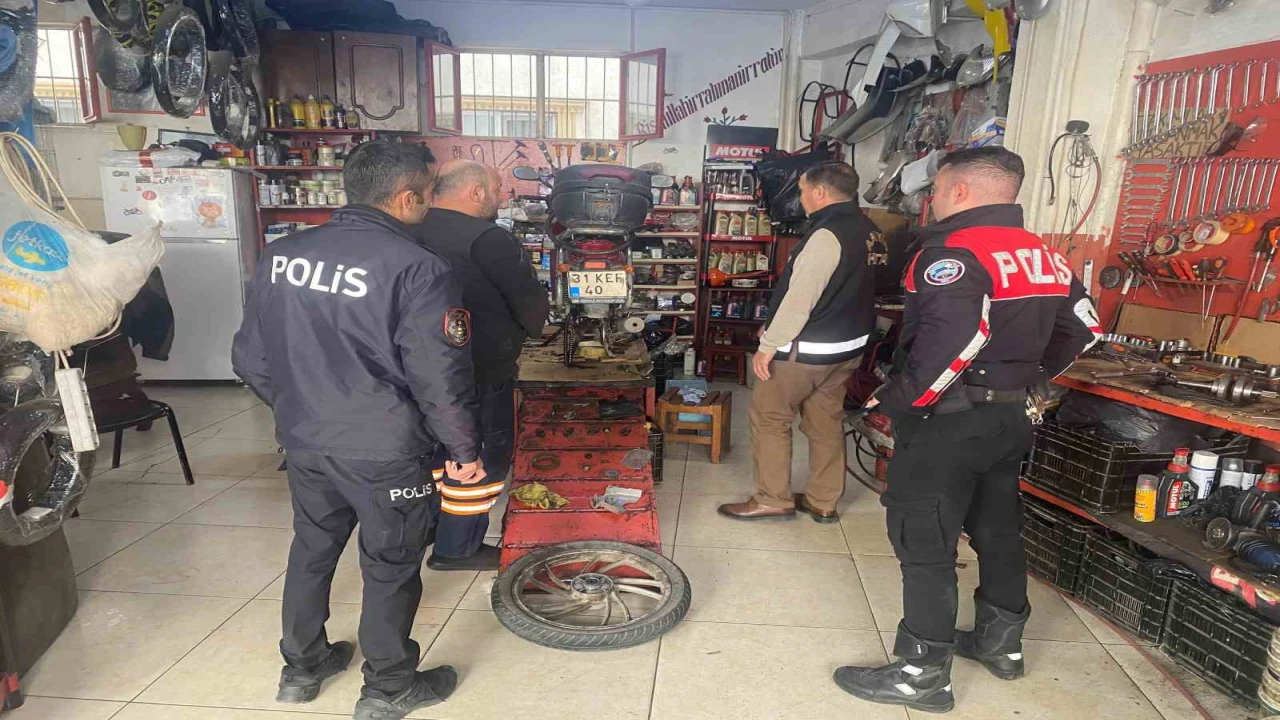 İskenderunda motosiklet tamircileri denetlendi