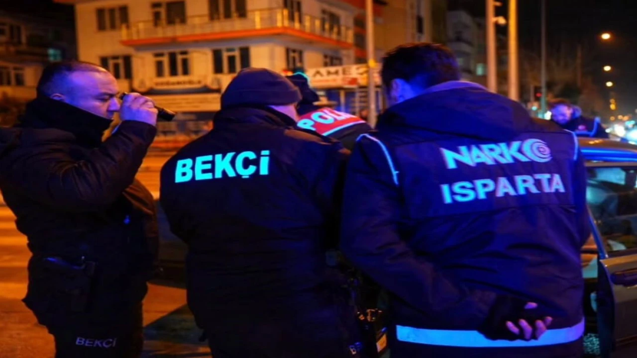Ispartada narkotik operasyonu: binlerce kullanımlık uyuşturucu madde ele geçirildi