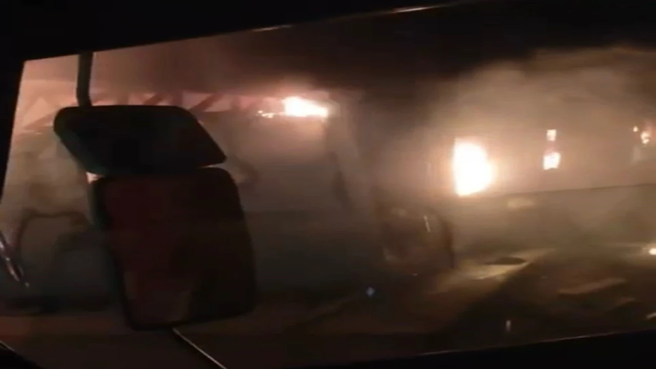 Kahramanmaraşta konteyner yangını