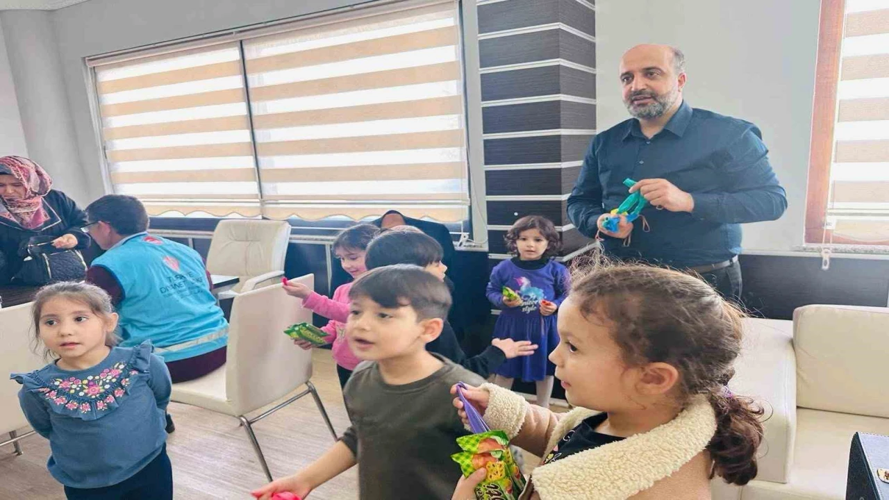 Kuran Kursu öğrencilerinden Gazzeye anlamlı destek