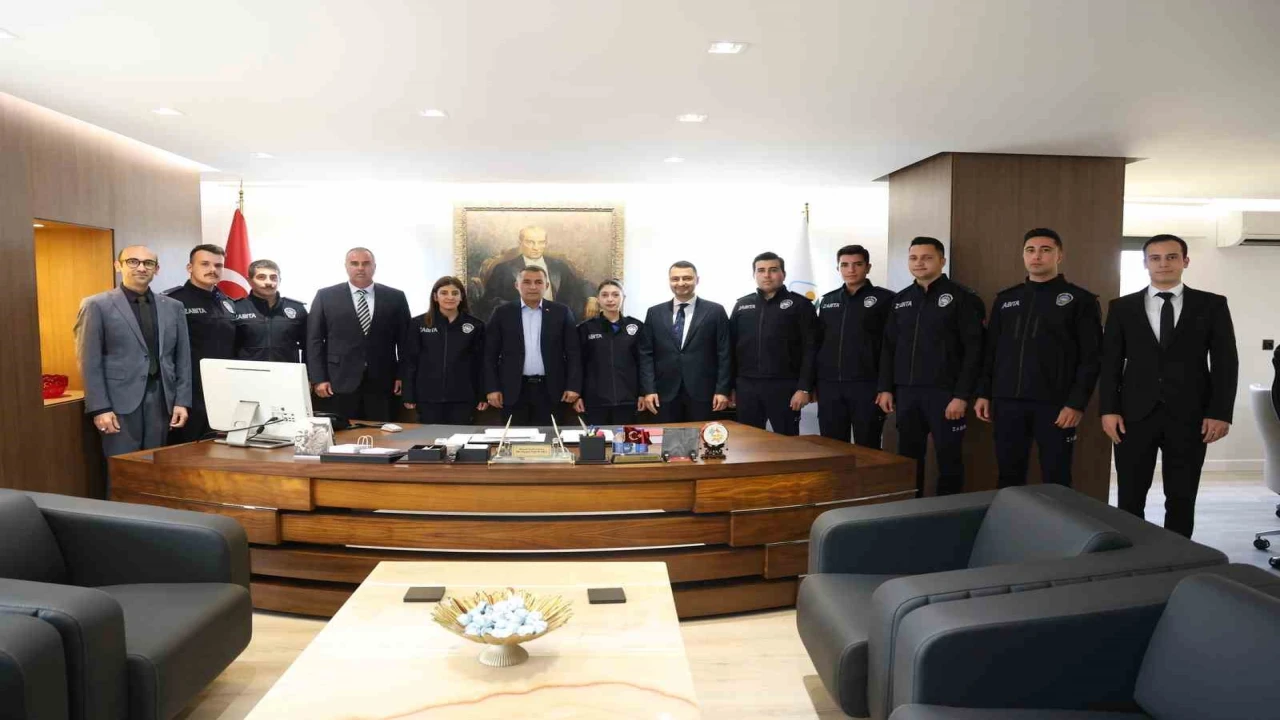 Manavgat Belediyesinde 10 yeni memur görevine başladı