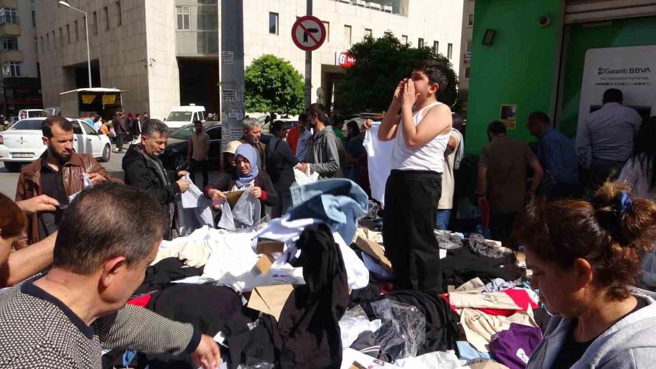 Mersinde bayram alışverişi yoğunluğu