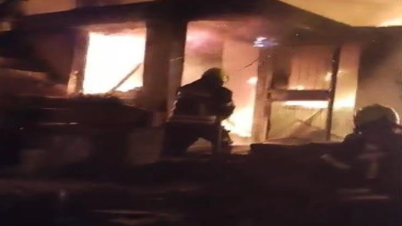 Mersinde ev yangını: 1 ölü