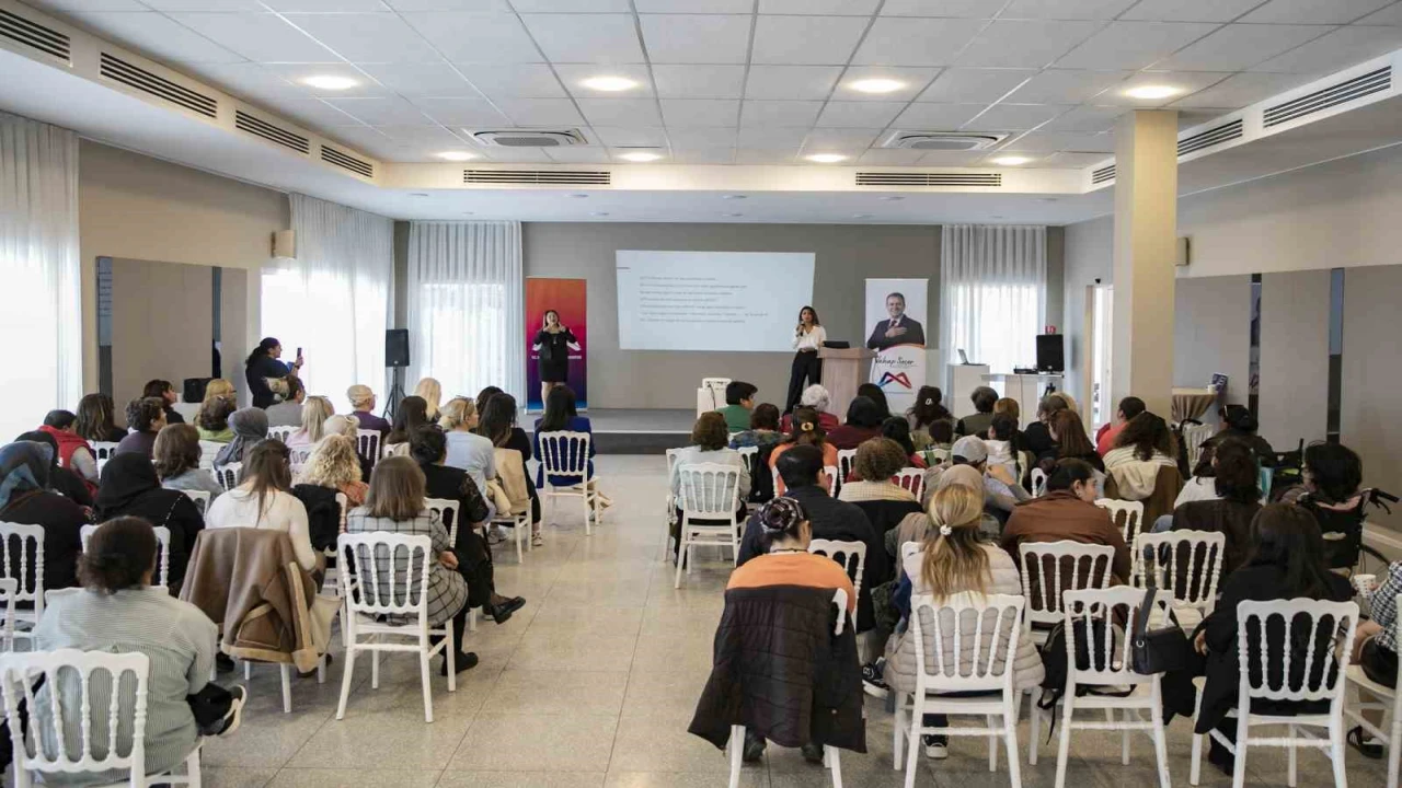 Mersinde özel bireyler ve anneleri için Beden ve Ruh Sağlığı Atölyesi düzenlendi