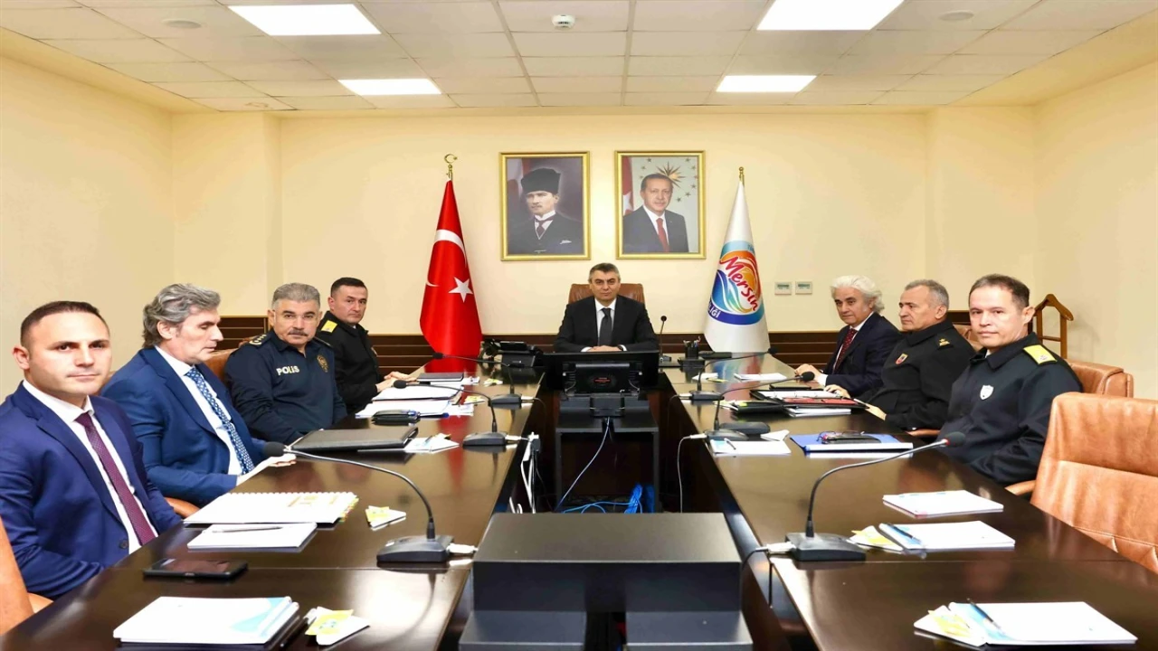 Mersinde son bir haftada aranan 835 şahıs yakalandı