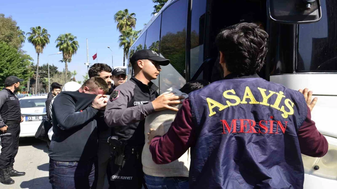 Mersindeki 120 milyonluk vurgun: Kuyumcu ve 2 müdür tutuklandı