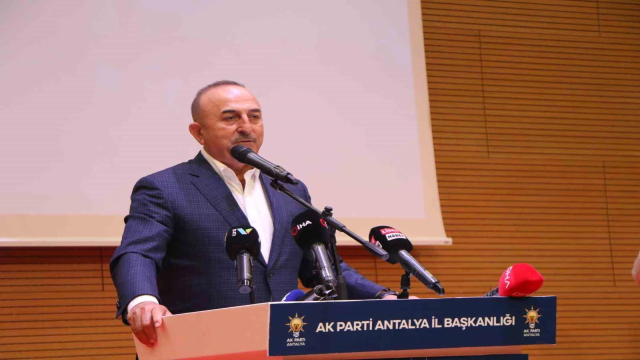 Mevlüt Çavuşoğlu: Alanya-Antalya otobanında çalışmalar başladı