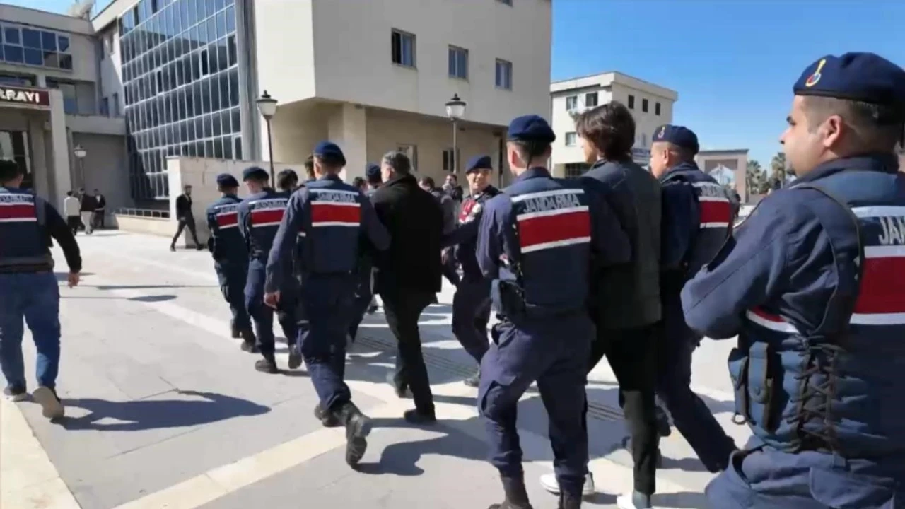 Osmaniyede change araç operasyonu: Piyasa değeri 20 milyon liralık araçlar yakalandı