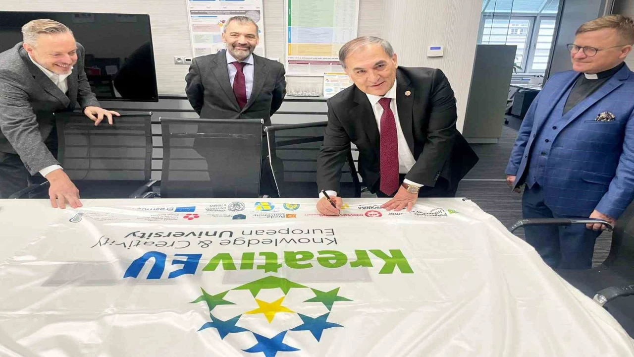 Rektör Sözen, KreativEU Rektörler Toplantısına katıldı