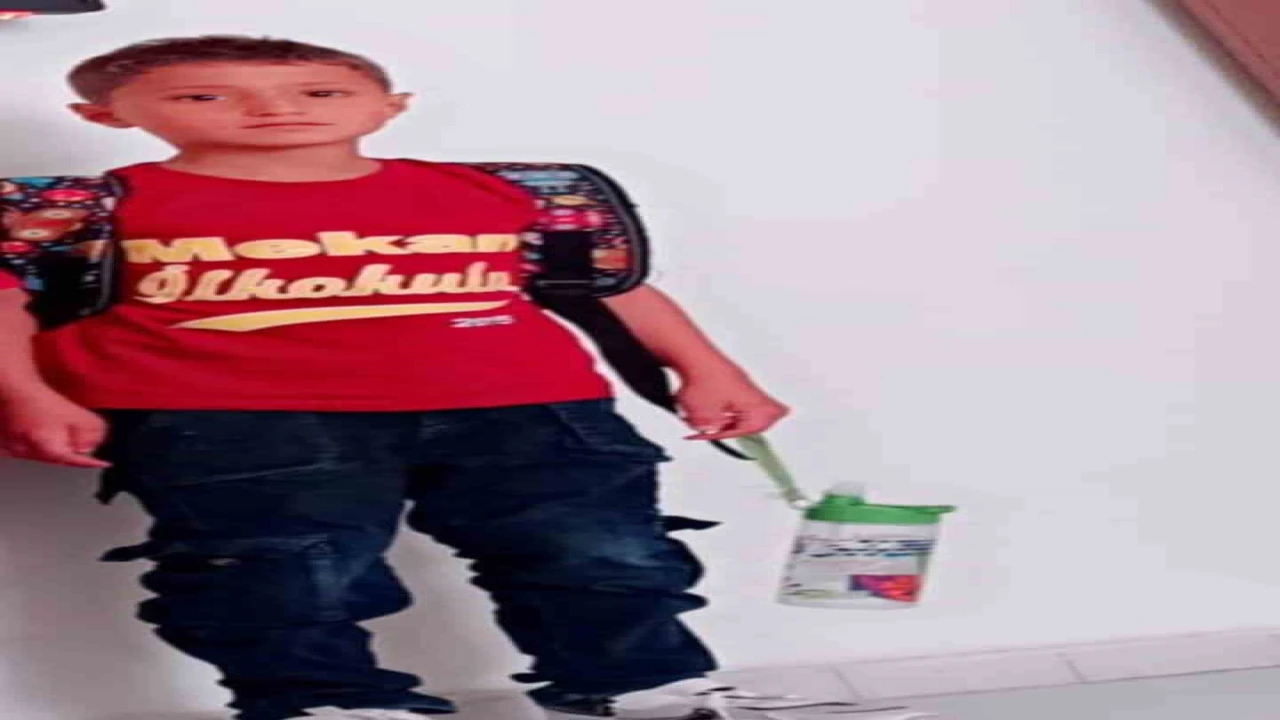 Serinlemek için sulama kanalına giren çocuk boğuldu