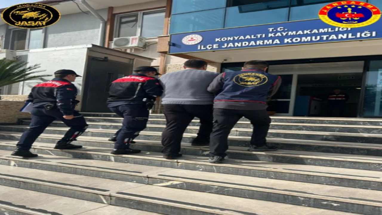 Suç örgütü lideri sahte kimlikle yakalandı