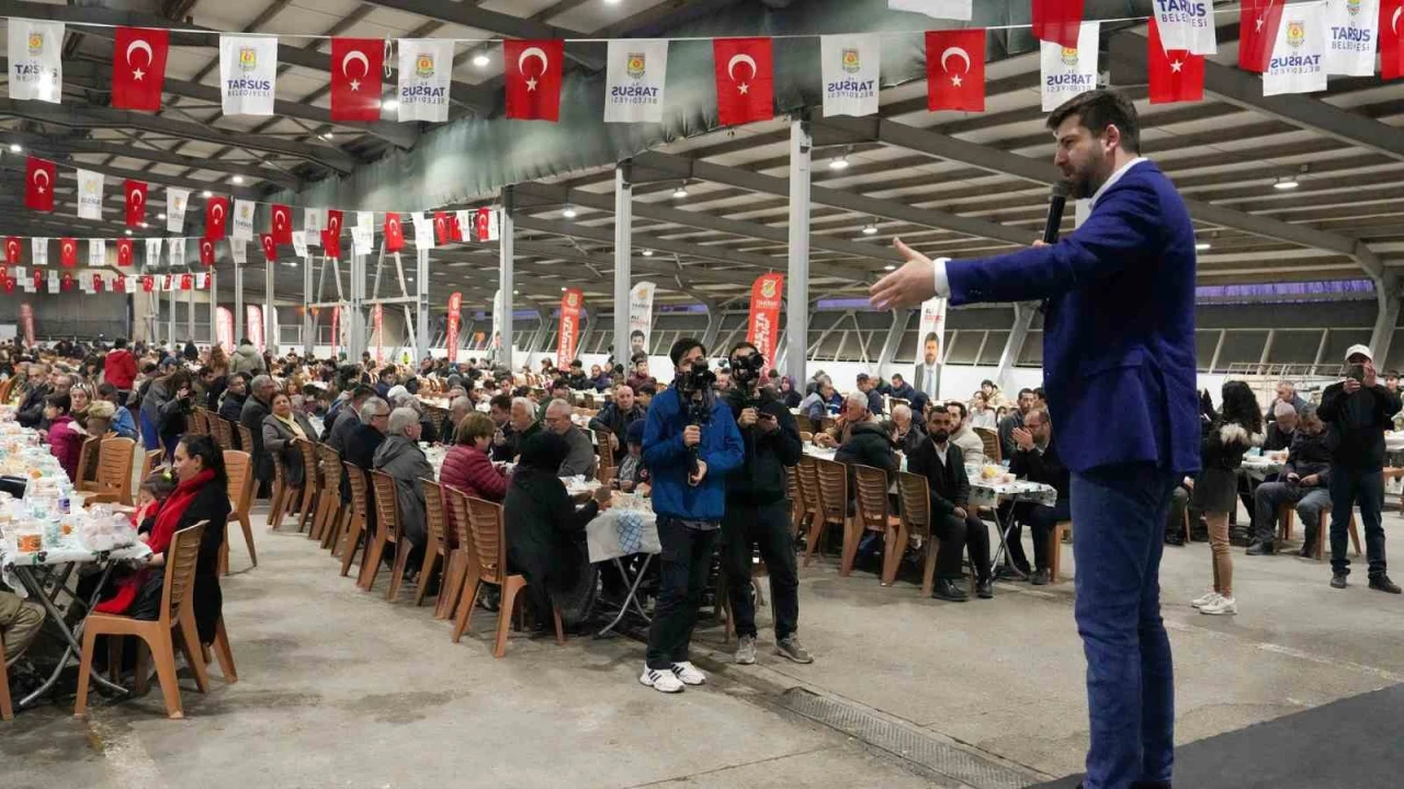 Tarsuslular Ramazanın ilk gününde iftar sofrasında buluştu