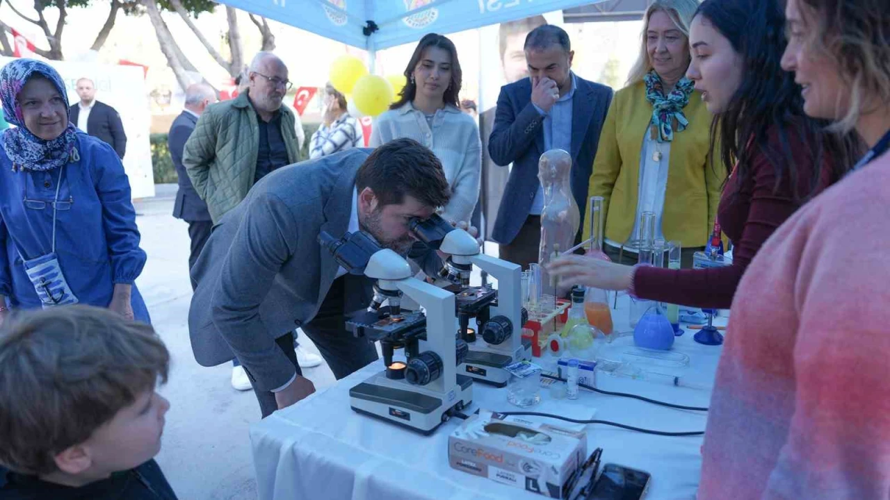 Tarsusta Bilim ve Teknoloji Şenliği coşkusu