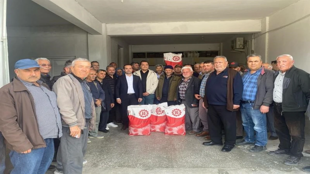 60 bin dekar alana ekilecek ayçiçek tohumu dağıtıldı