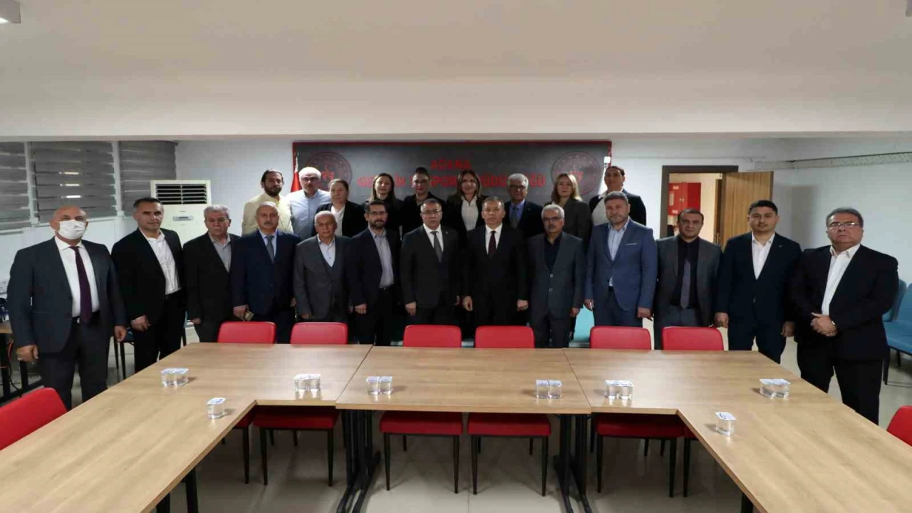 Adana Gençlik ve Spor İl Müdürlüğünde devir teslim töreni