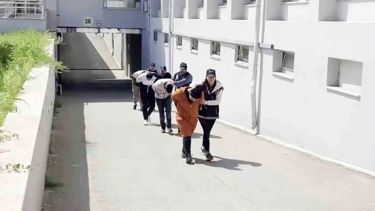 Adanada narkotik operasyonları: 51 şüpheli tutuklandı