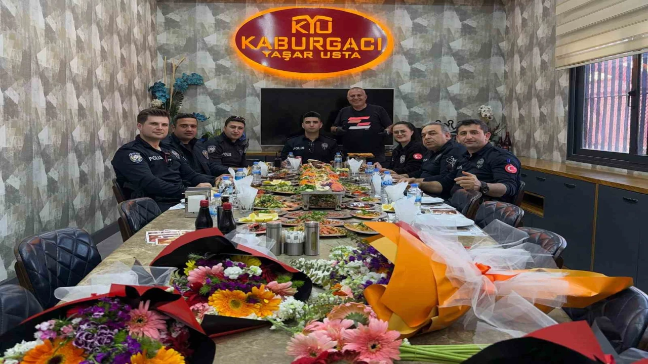 Adanalı kebapçı polisleri unutmadı