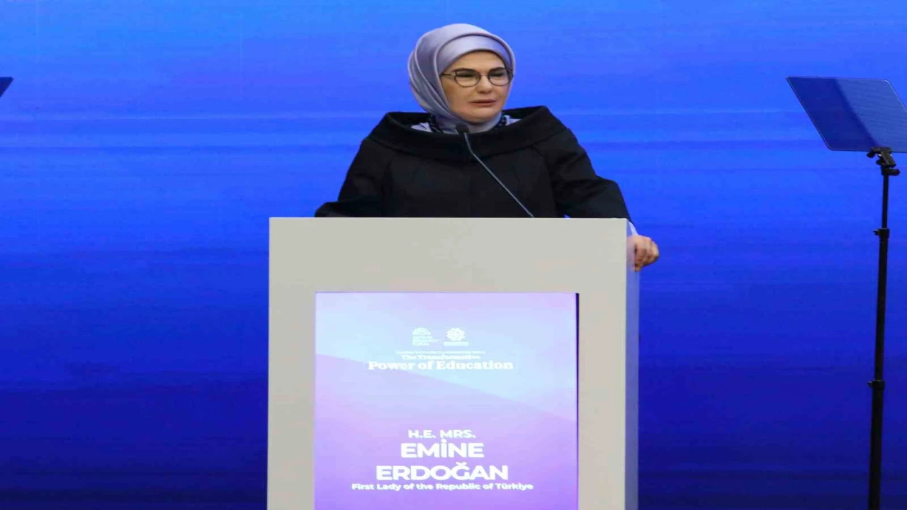 ADFde eğitim diplomasisi: Barış ve insanlık için ortak zemin çağrısı