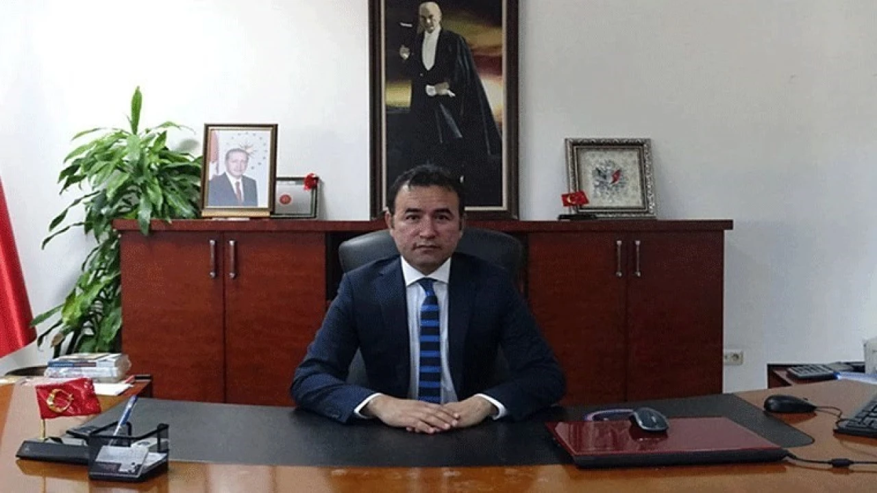 Depremzedelere alım yapılacağı iddiasıyla firmaları dolandıran kaymakama 70 yıl hapis cezası