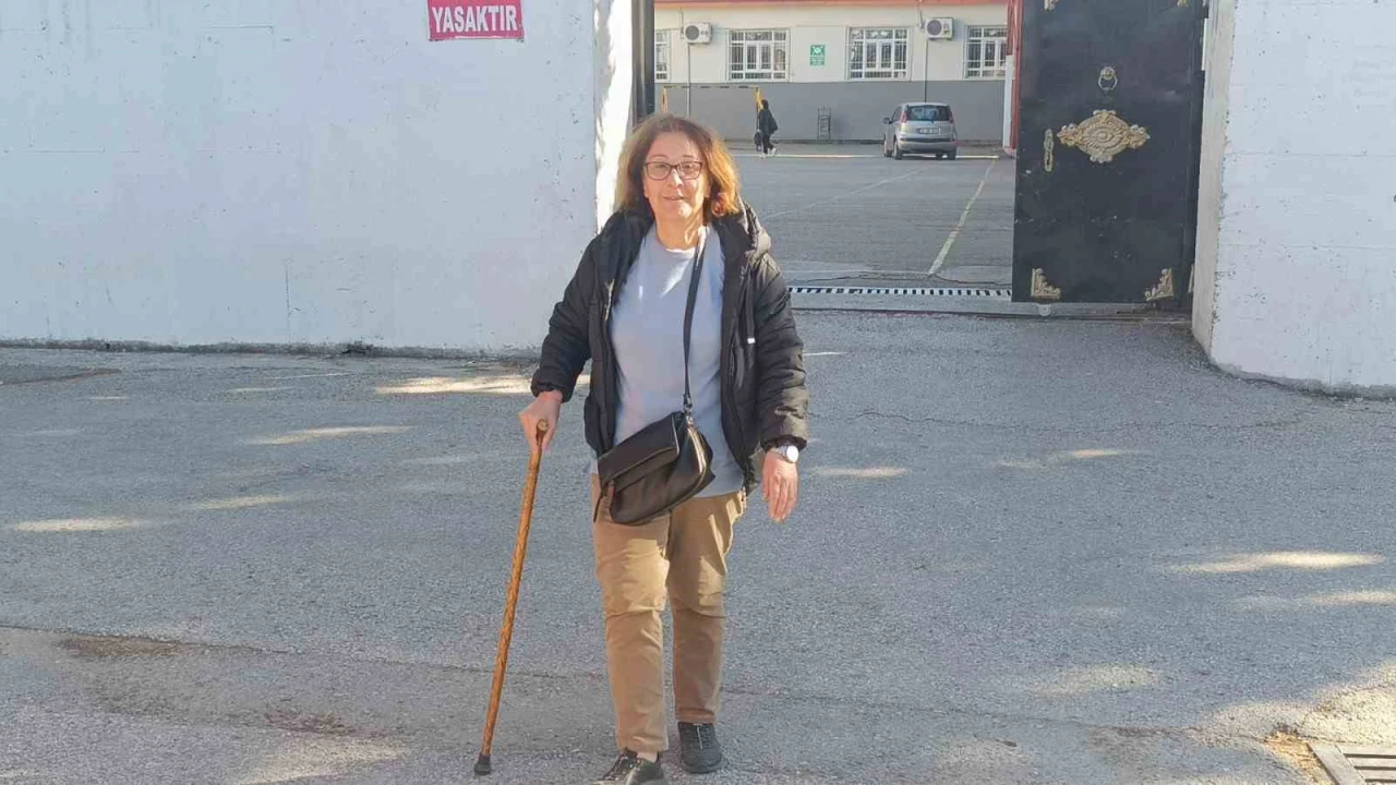 Dolandırıcılar, MS hastası Sevgi öğretmene de acımadı