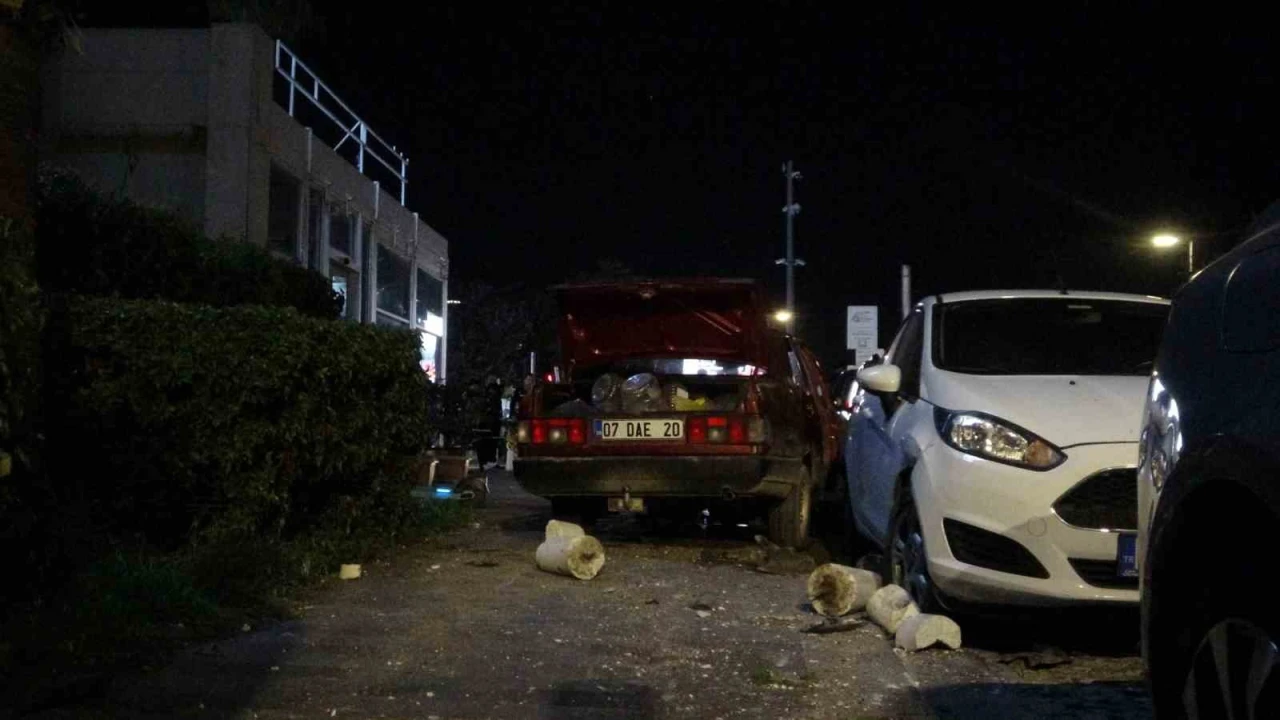 Dur ihtarına uymayıp aracını polisin üzerine sürerek kaçtı, 10 kilometrelik kovalamacayla yakalandı