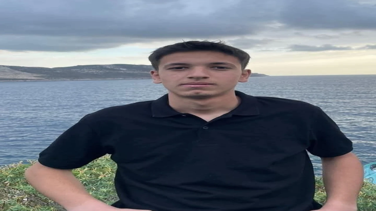 Elektrik direğine çarpan motosikletli genç sporcu hayatını kaybetti