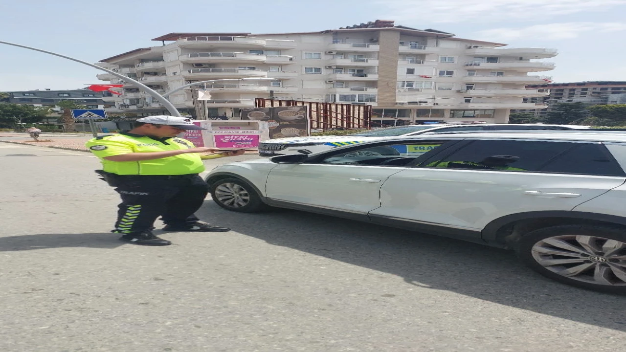 Gazipaşada trafikte sıkı denetim