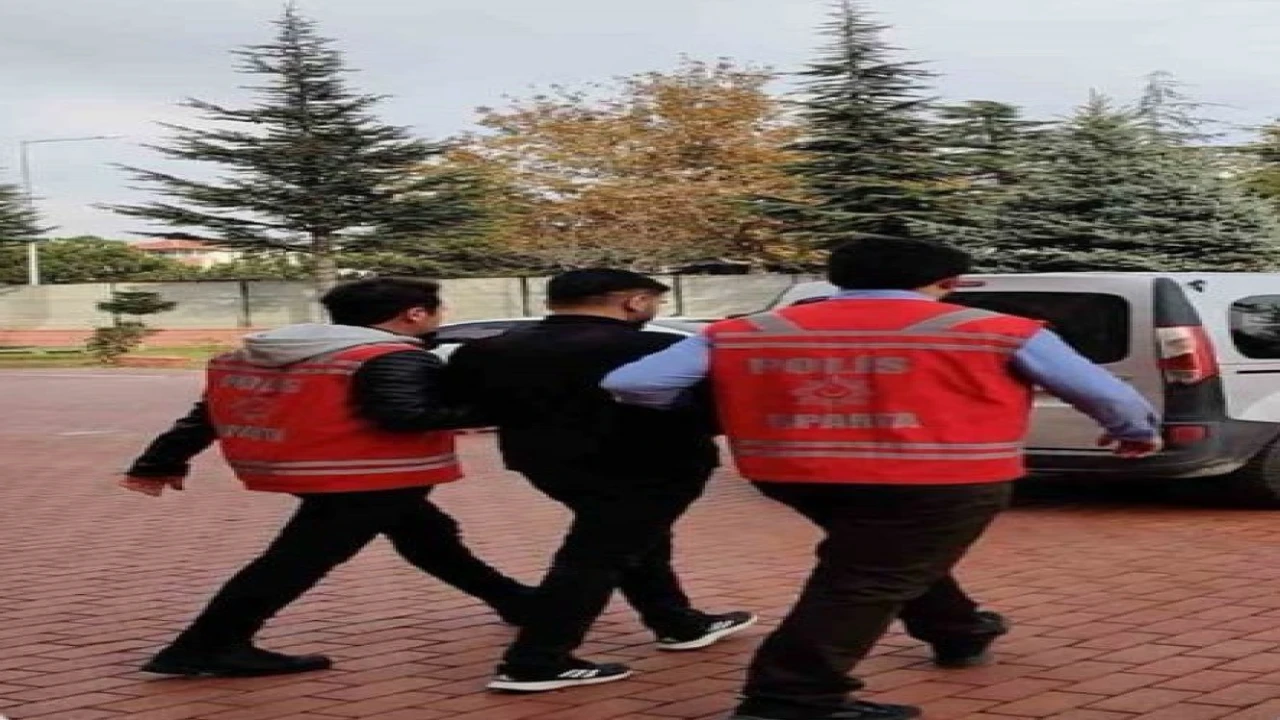 Ispartada aranan şahıslara yönelik operasyonda 27 kişi yakalandı