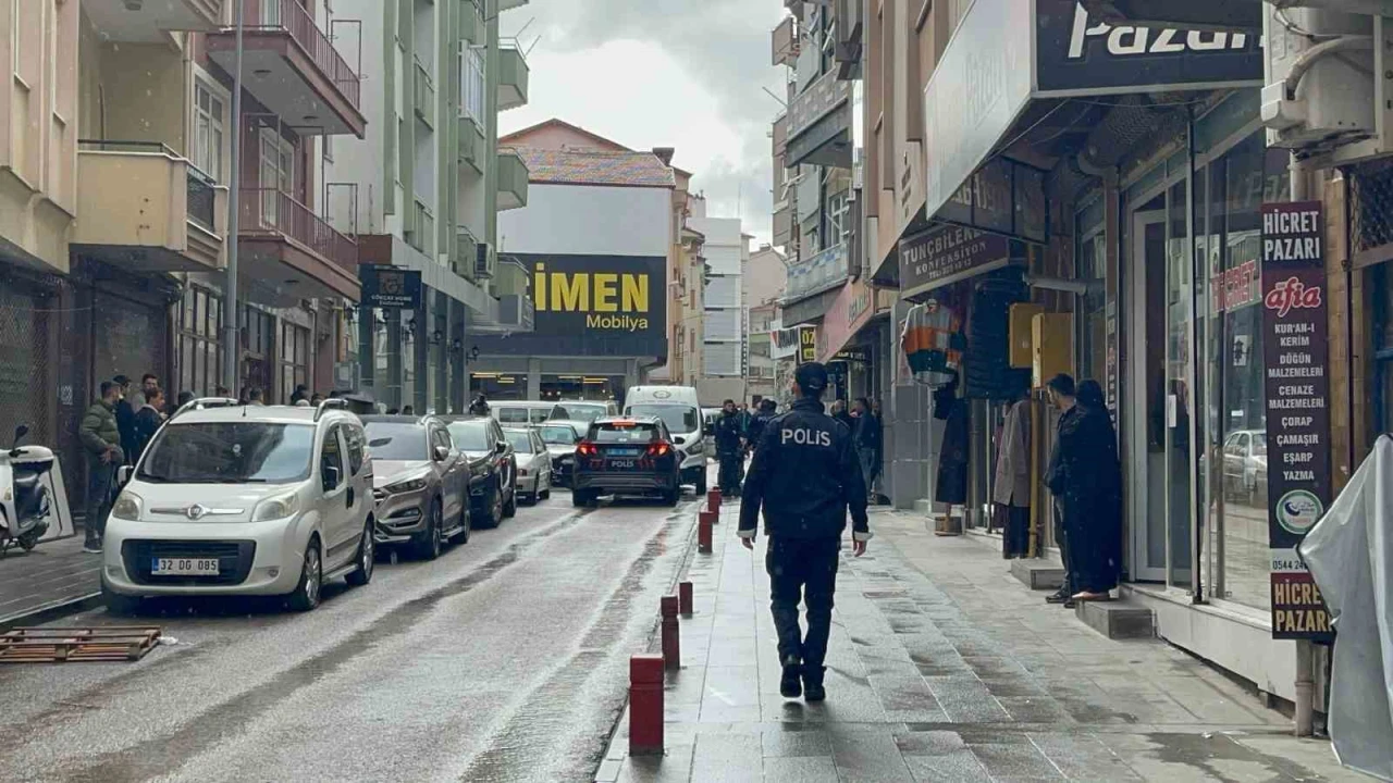 Ispartada tartıştığı komşularına pompalı tüfekle saldıran şahıs tutuklandı