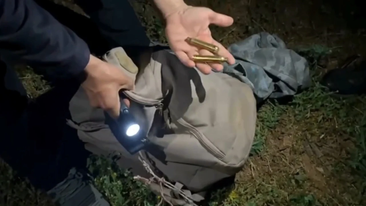 Kaçak avcılar, yaban keçileriyle birlikte suçüstü yakalandı