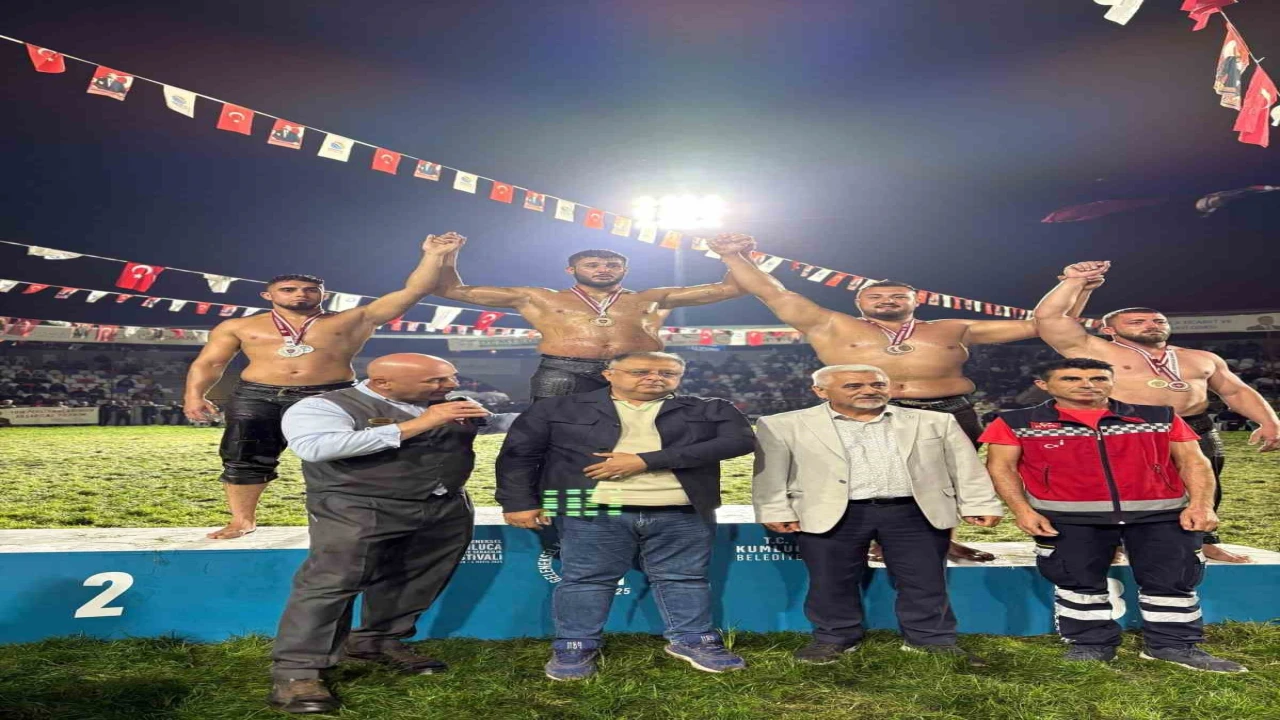 Kemer Belediye güreşçisi üçüncü oldu