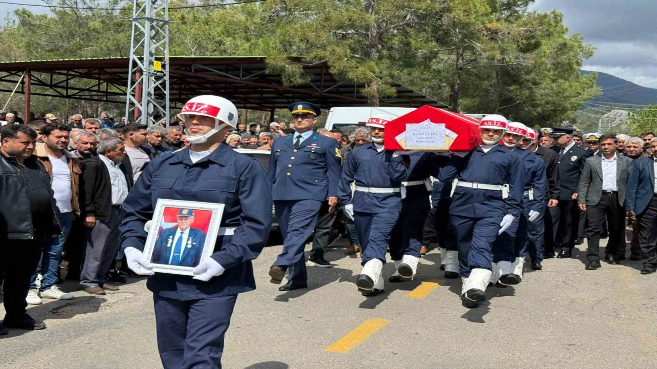 Kıbrıs gazisi Kemal Çetin son yolculuğuna uğurlandı