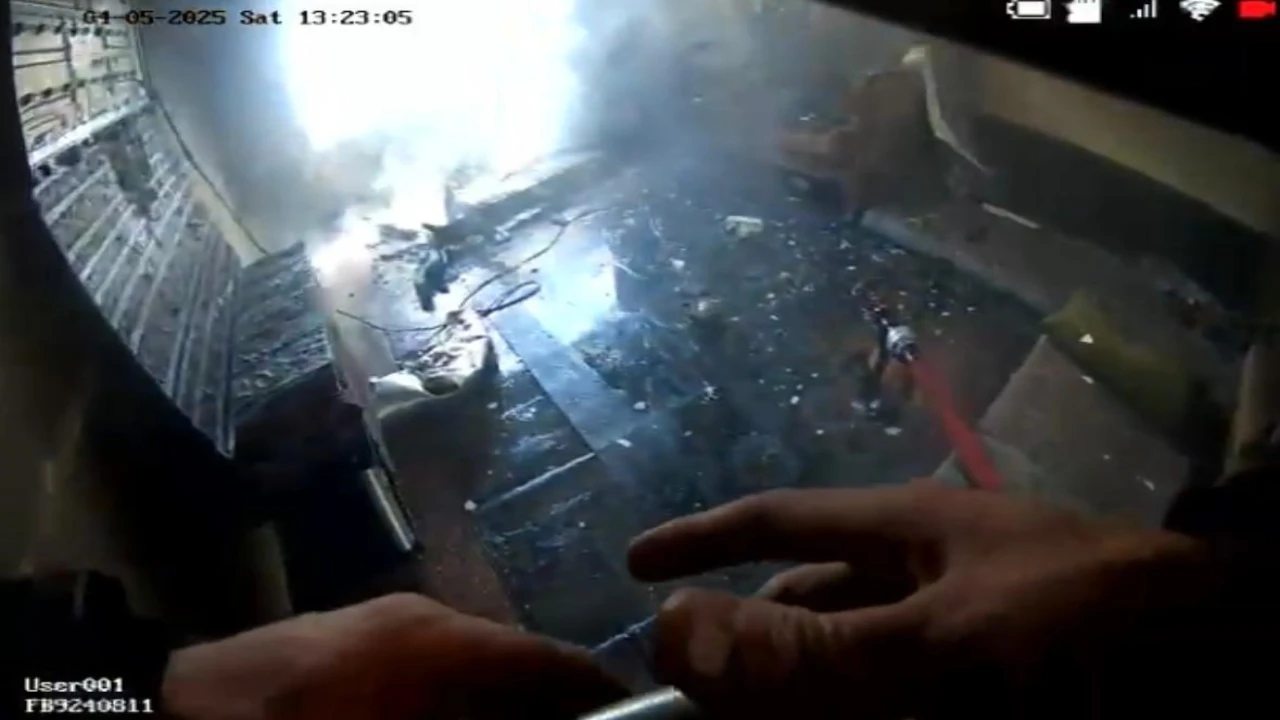 Mersinde ev yangını maddi hasara neden oldu