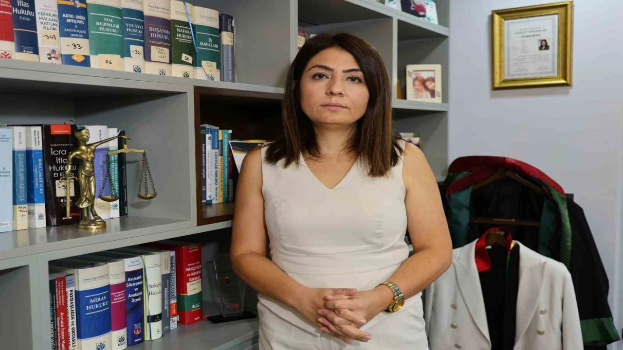 Polisi bile inandırmış: MİTciyim yalanıyla dolandırıp ABD yerine İstanbula göndermiş