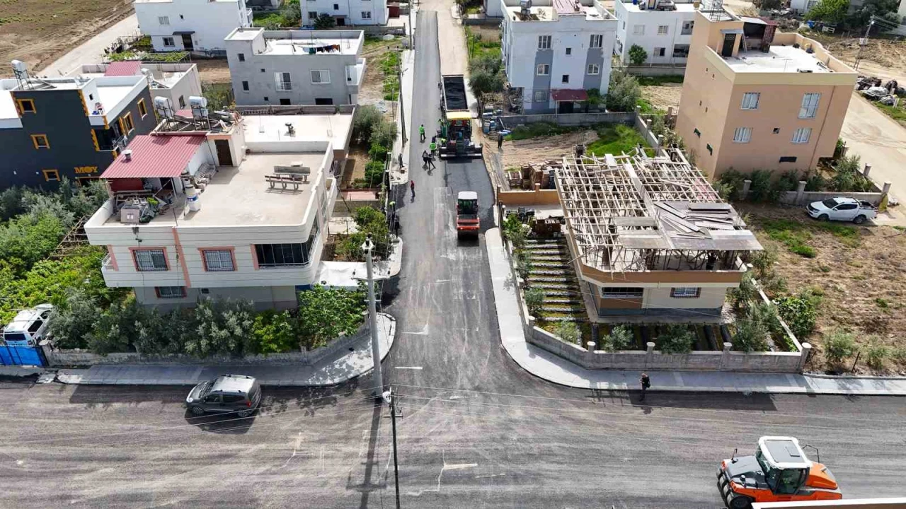 Tarsus Belediyesinden asfalt atağı