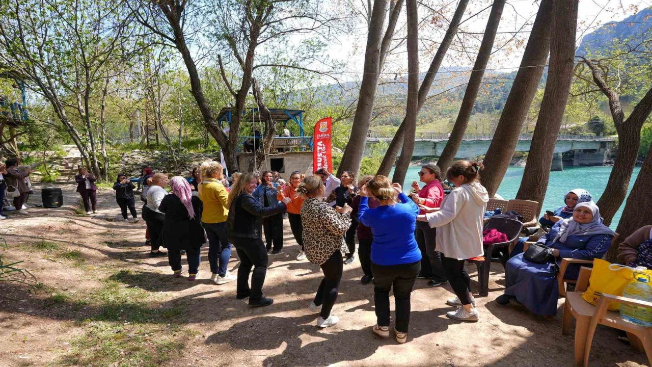 Tarsuslu kadınlar doğada buluştu