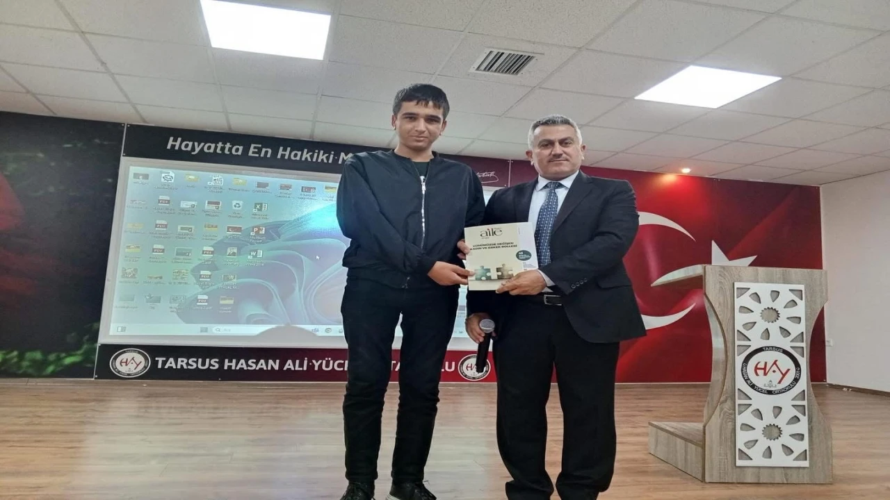 Tarsusta Ahlaki Değerler ve Dini Hassasiyetler konferansı