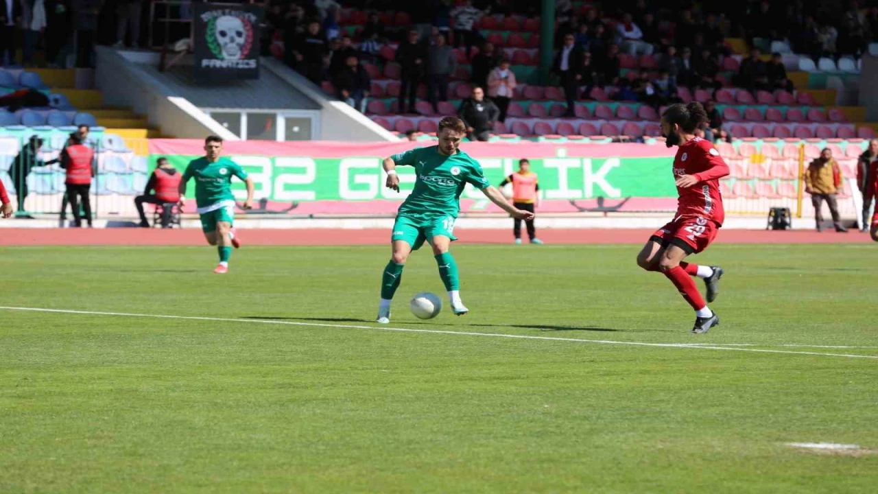 TFF 2. Lig: Isparta 32 Spor: 3 - Fethiyespor: 0