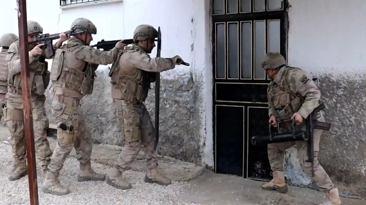 Uyuşturucu tacirlerine operasyon: 46 şüpheli yakalandı, 34ü tutuklandı