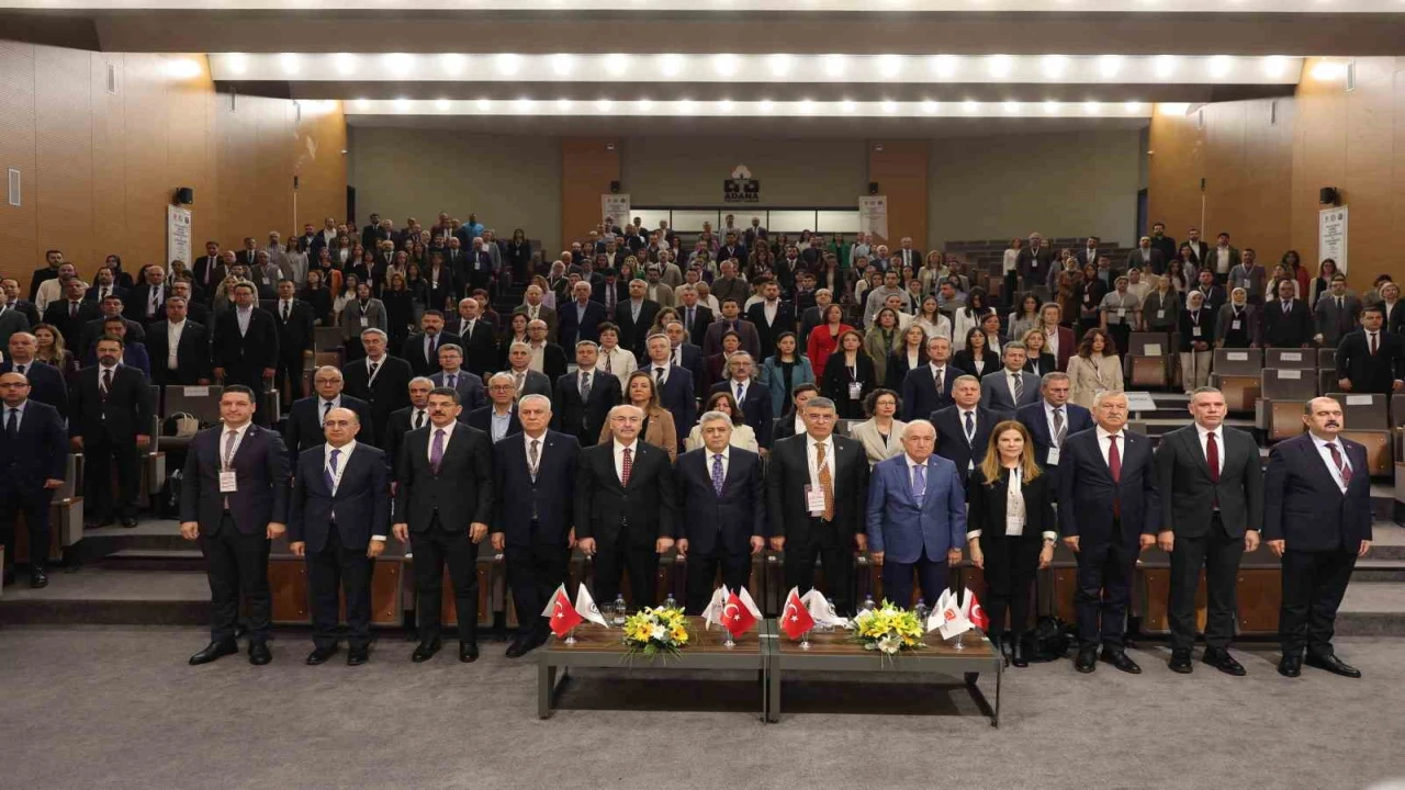 Yargı ve iş dünyası Adanada buluştu