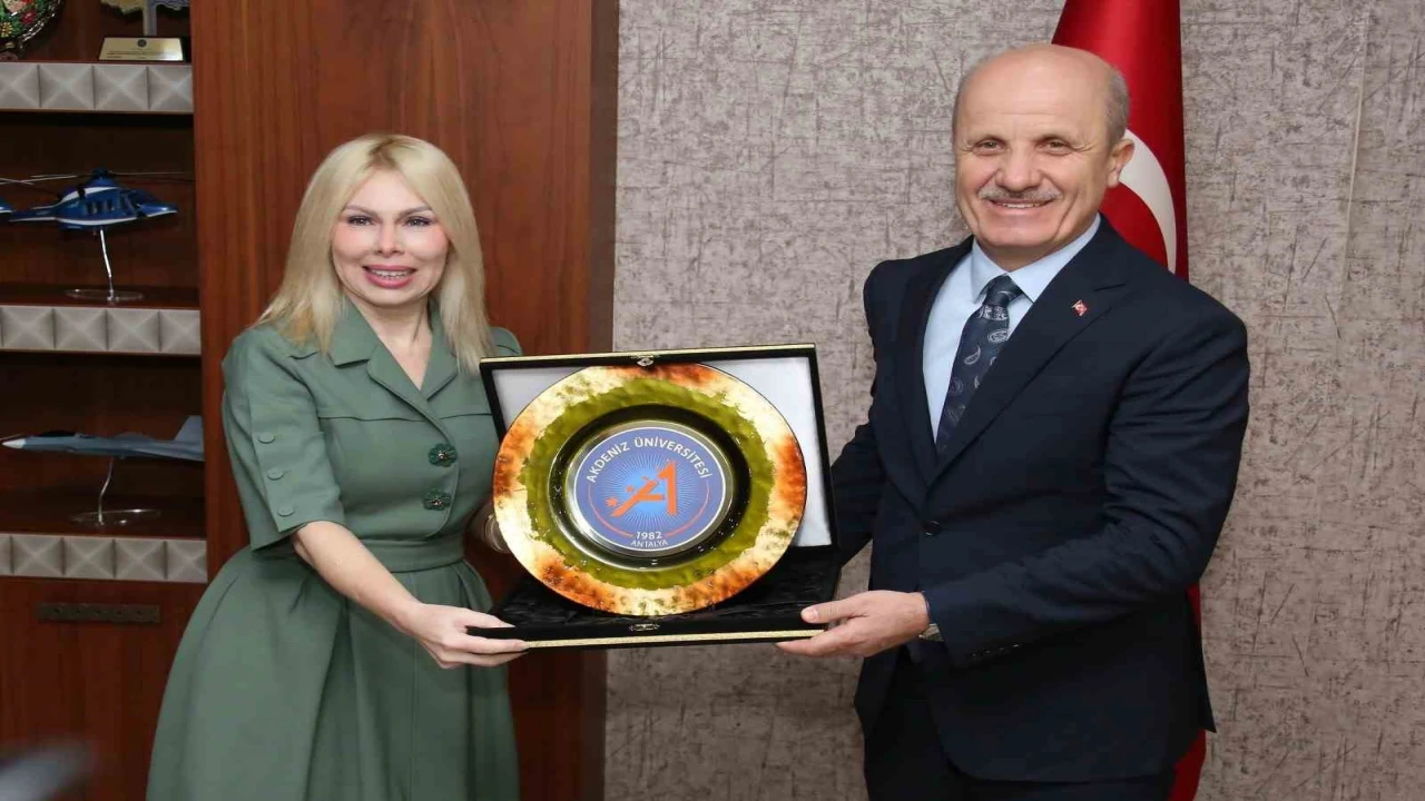 YÖK Başkanı Prof.Dr. Özvar Akdeniz Üniversitesinde