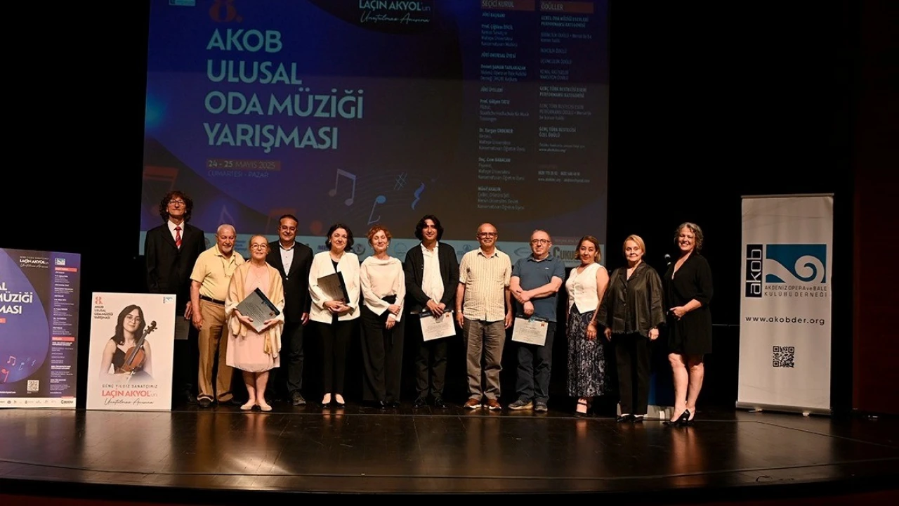 AKOB 8. Ulusal Oda Müziği Yarışması yapıldı