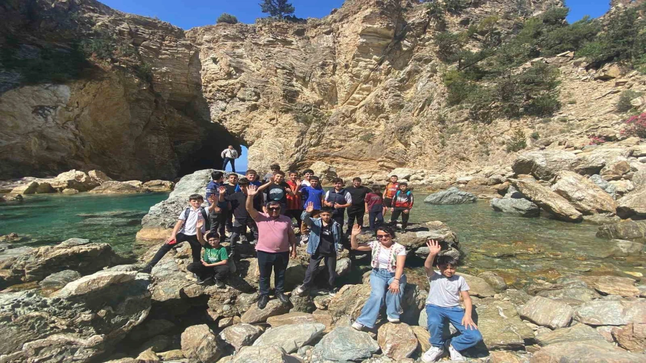 Alanyada kıyı ekosistem tanıtım atölyesi düzenlendi