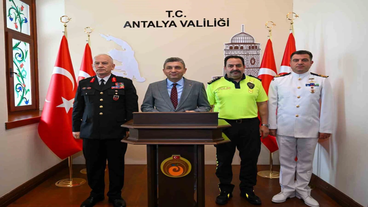 Antalyada nisanda 154 kaçakçılık, 755 narkotik operasyonu yapıldı