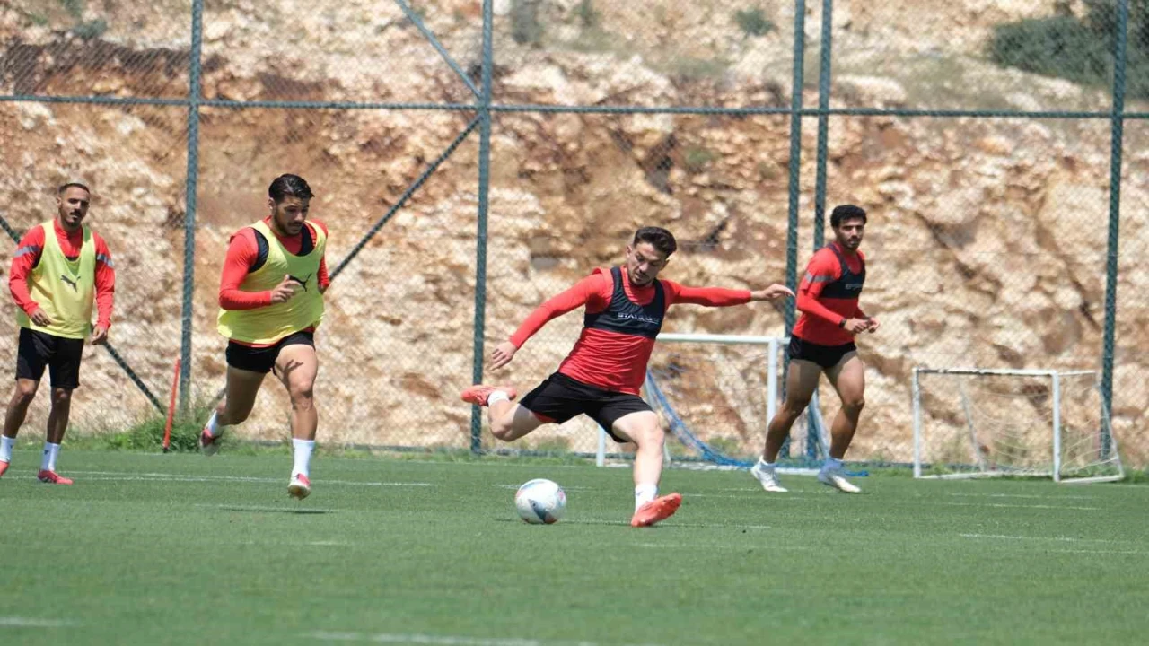 Atakaş Hatayspor, Başakşehir maçının hazırlıklarına devam etti