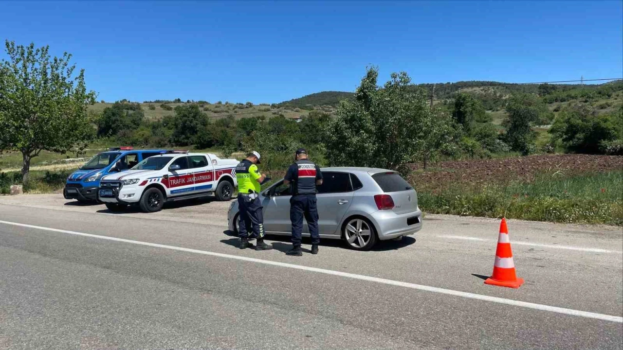 Burdurda 275 araca ceza uygulandı, 44 araç trafikten men edildi