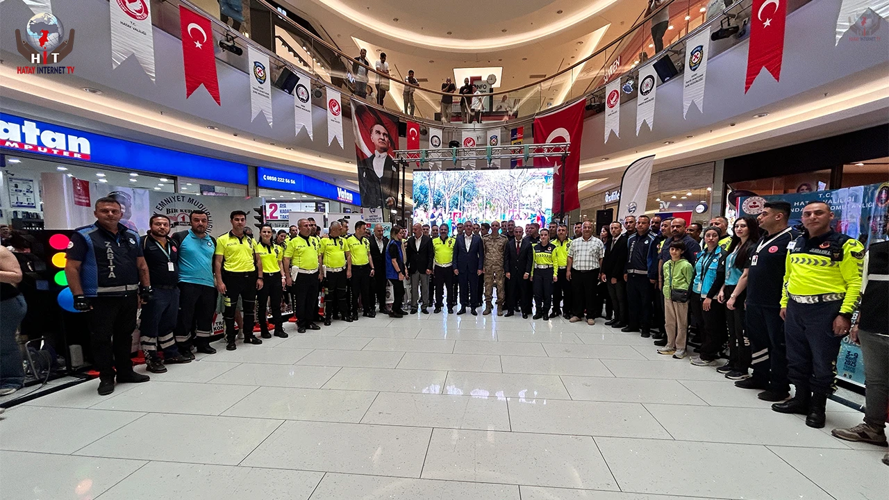 Hatay'da vatandaşlara trafik eğitimi verildi